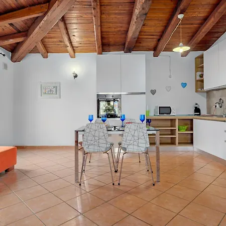 Quattro Cuori Tatil Evi San Teodoro (Sardinia)